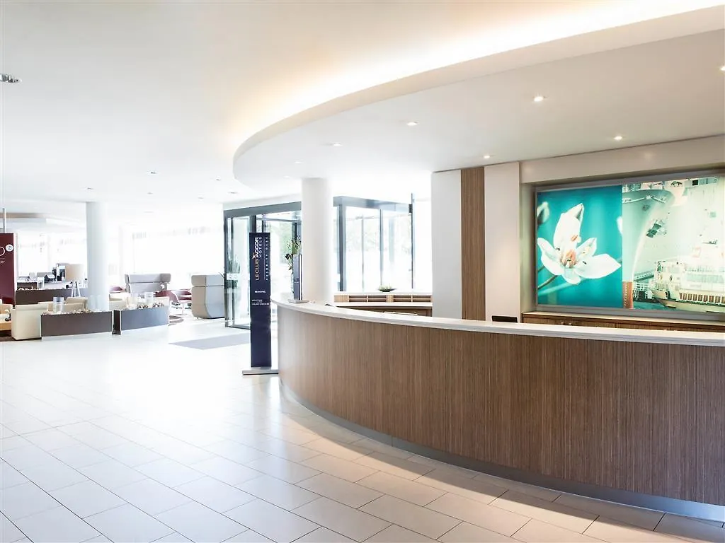 Novotel Hamburg City Alster Szálloda