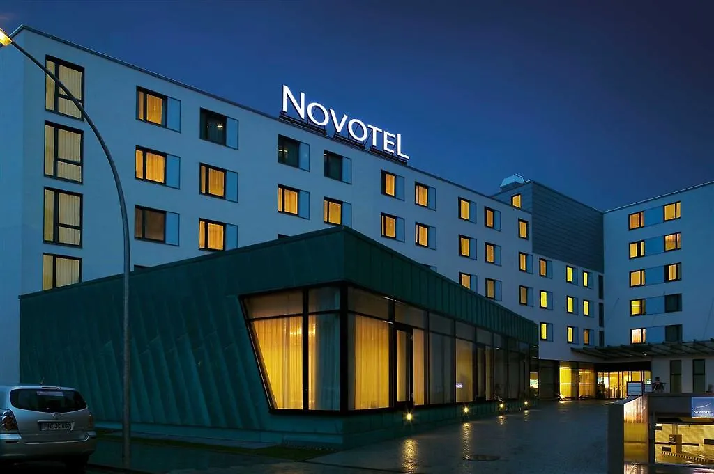 Hotel Novotel Hamburg City Alster