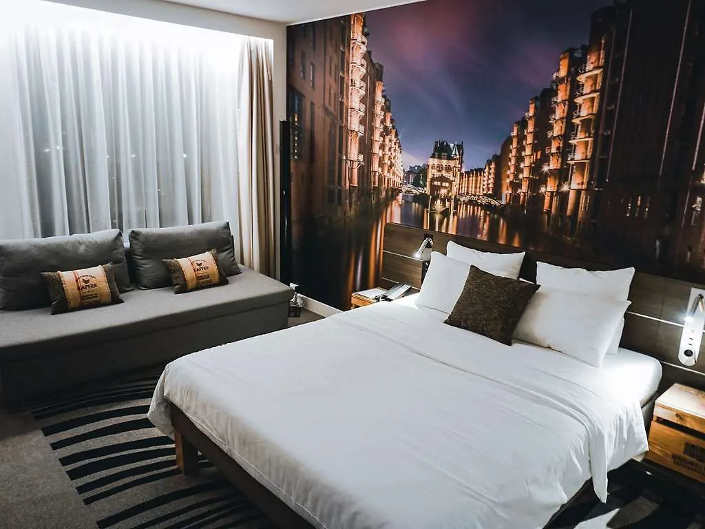 Novotel Hamburg City Alster 4*,  Germany